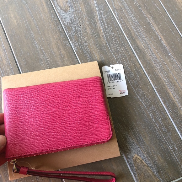 LAST ONE! Coach Pink Wristlet with Gift Box - Picture 5 of 5